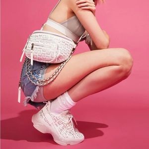 Steve Madden white chunky sneakers